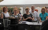 Číše vína 23. července v Praze v Garden Café Taussig.